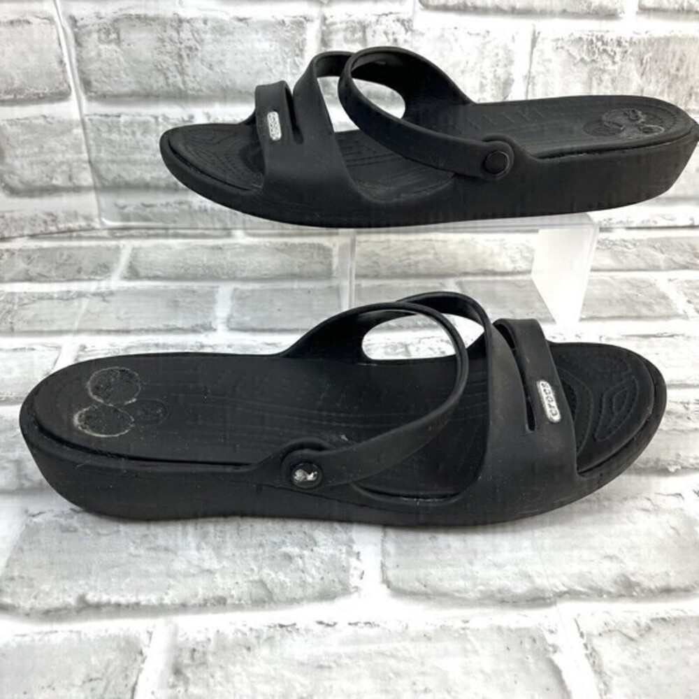 Crocs Patricia Women's Size 11  Black Wedge Strap Sandals